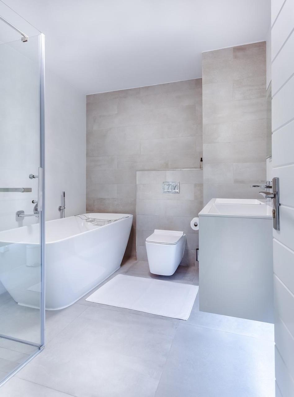 Guest Room Lucan Εξωτερικό φωτογραφία