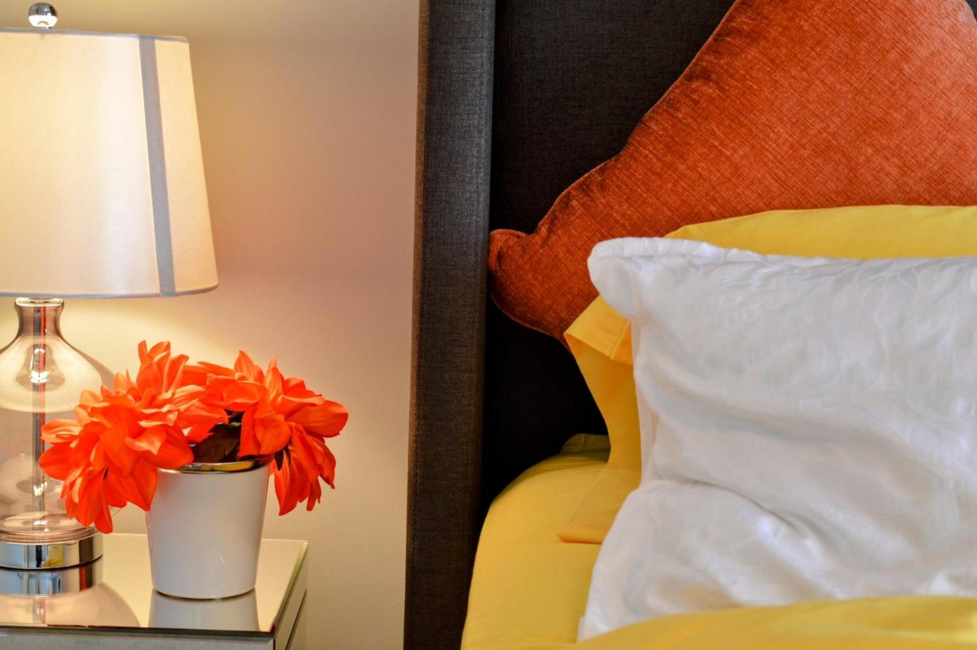 Guest Room Lucan Εξωτερικό φωτογραφία